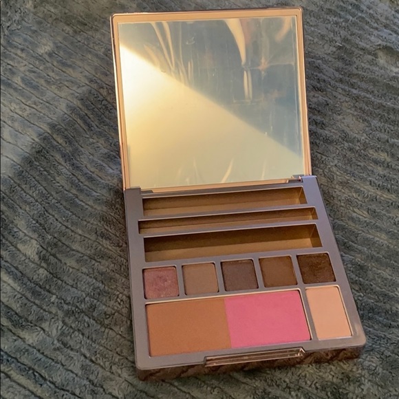 Urban decay naked on the run palette - Picture 2 of 5